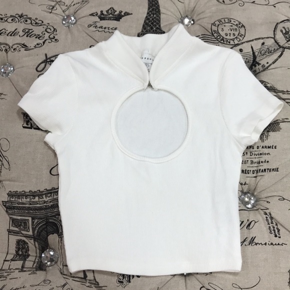 TOPSHOP Cutout Crop Tee - Picture 5 of 5